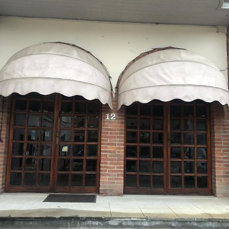 Hotel Taj Bettolle Bagian luar foto