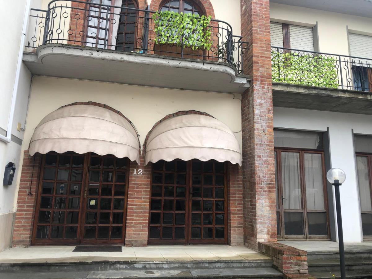 Hotel Taj Bettolle Bagian luar foto