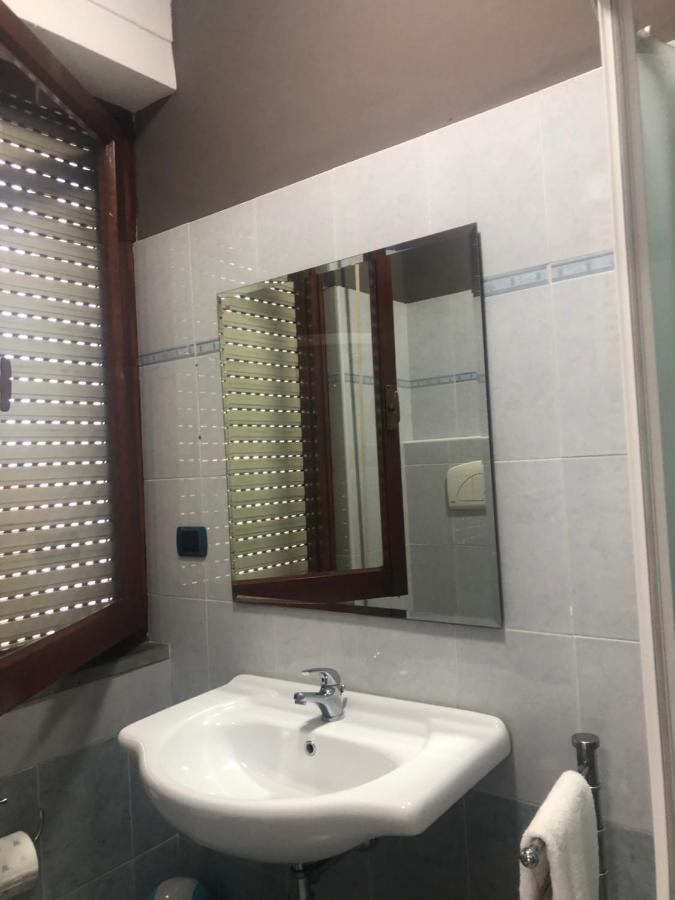 Hotel Taj Bettolle Bagian luar foto